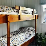 Beautiful Retreat For Family With Young Children *