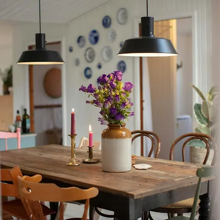 Сasa de vacaciones Beautiful Retreat For Family With Young Children