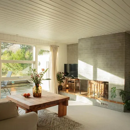 Beautiful Retreat For Family With Young Children 別荘