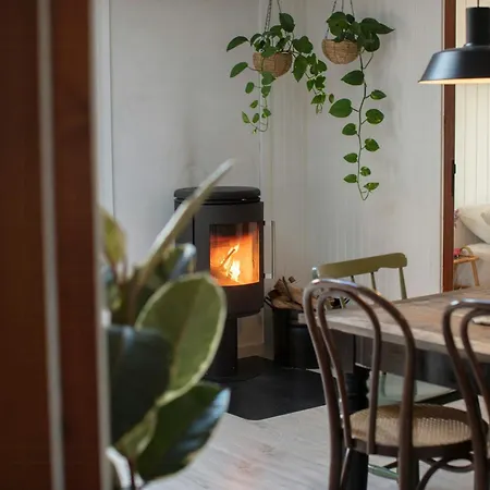 Beautiful Retreat For Family With Young Children *